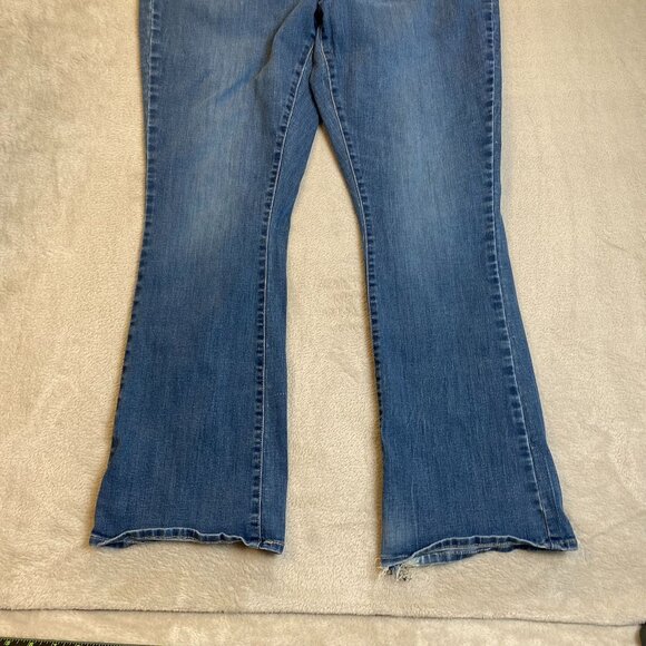 Signature By Levi Womans Jeans 18M 34x32 Mid-Rise Bootcut Hem Frayed - Picture 11 of 14